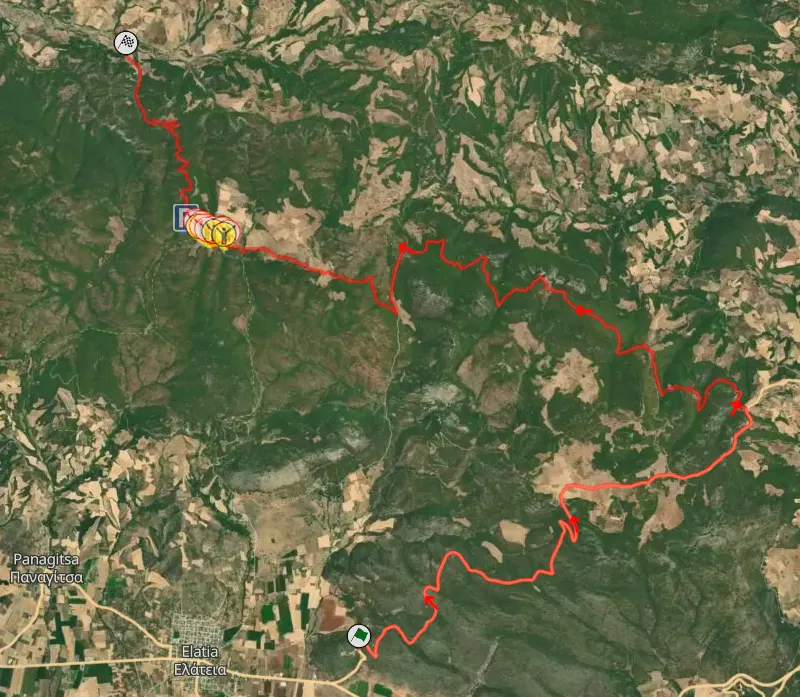 tramo de rally de tierra de Elatia en Grecia