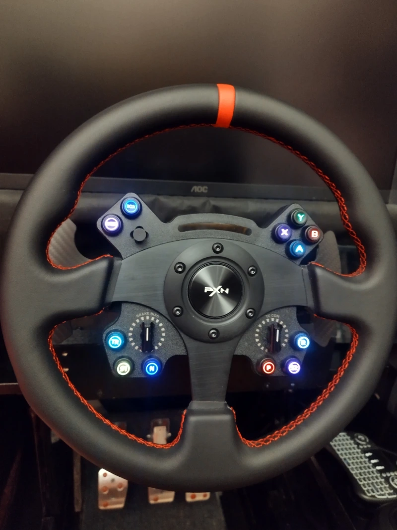 PXN W-CS R2: análisis y prueba del volante de 33 cm 14 PXN W CS R2 tras mes de uso